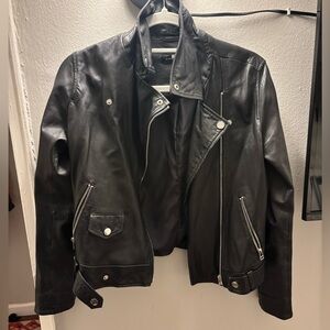 Women's Black Leather Jacket - Slate and Willow